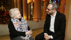Montserrat Torrent und Giovanni Solinas in der Sagrada Familia in Barcelona